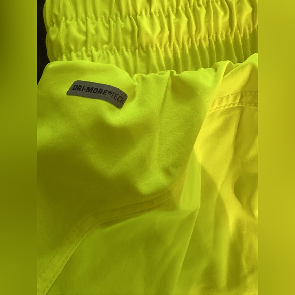 Athletic Works Neon Yellow Shorts - M - Picture 8 of 9